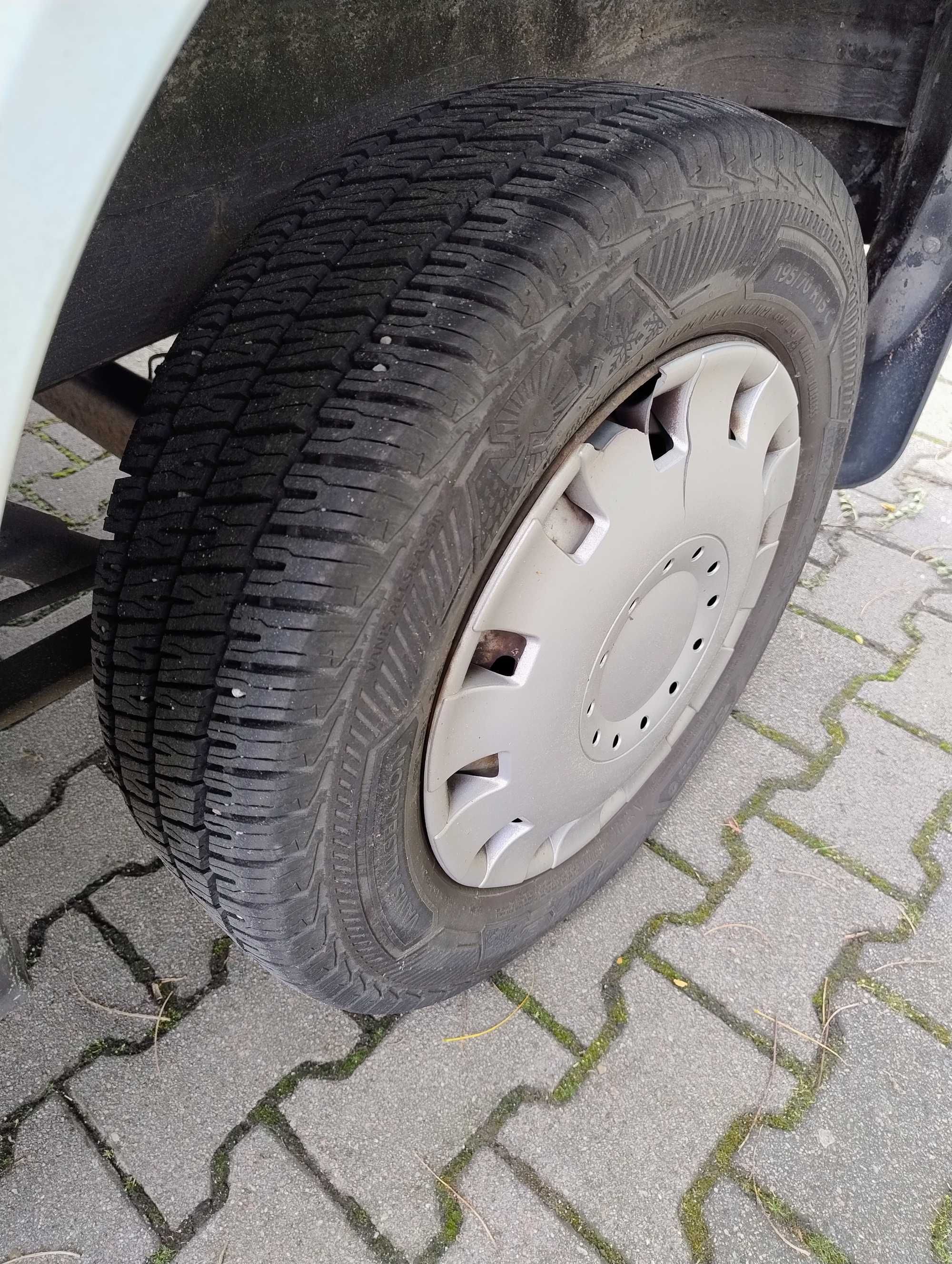 Ford Transit  2011