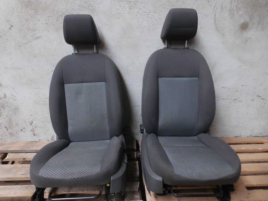 FOTEL FOTELE KANAPA FORD FOCUS MK2 KOMBI KOMPLET EUROPA