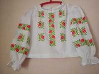 Блуза для дівчинки 1- 2 роки,  вишита вручну
