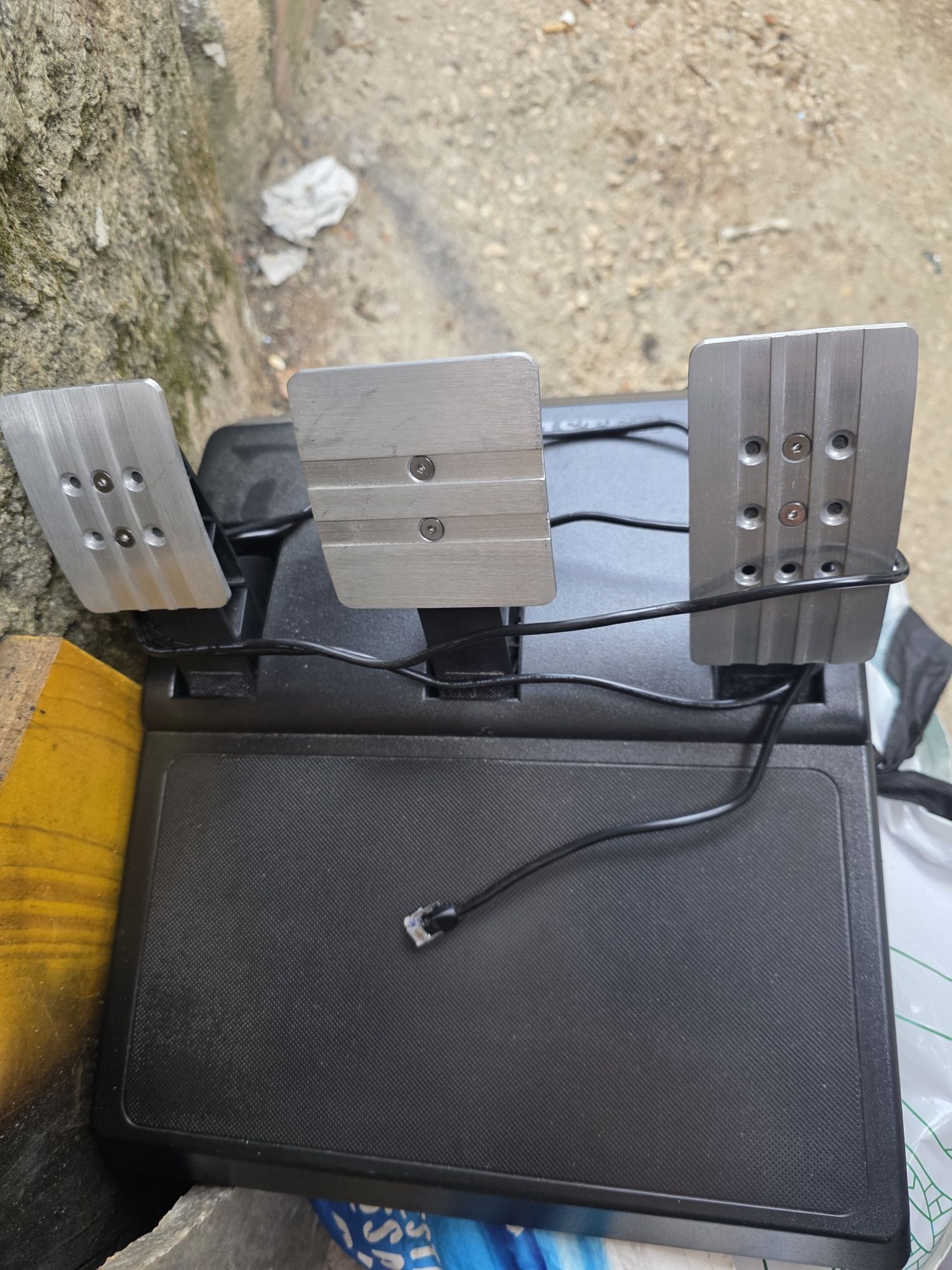 Vendo volante trustmaster