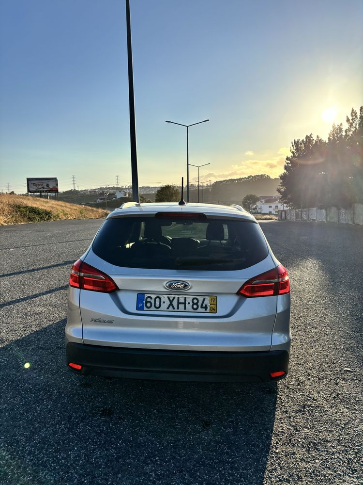 Ford Focus SW TDCI Titanium