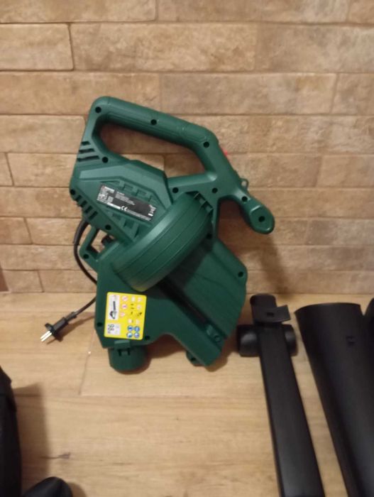 Садовий пилосос, повітродувка, садовый пылесос, Parkside PLS 2600 B2