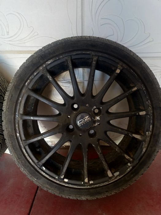 Продам диски ковані R17 с резиной