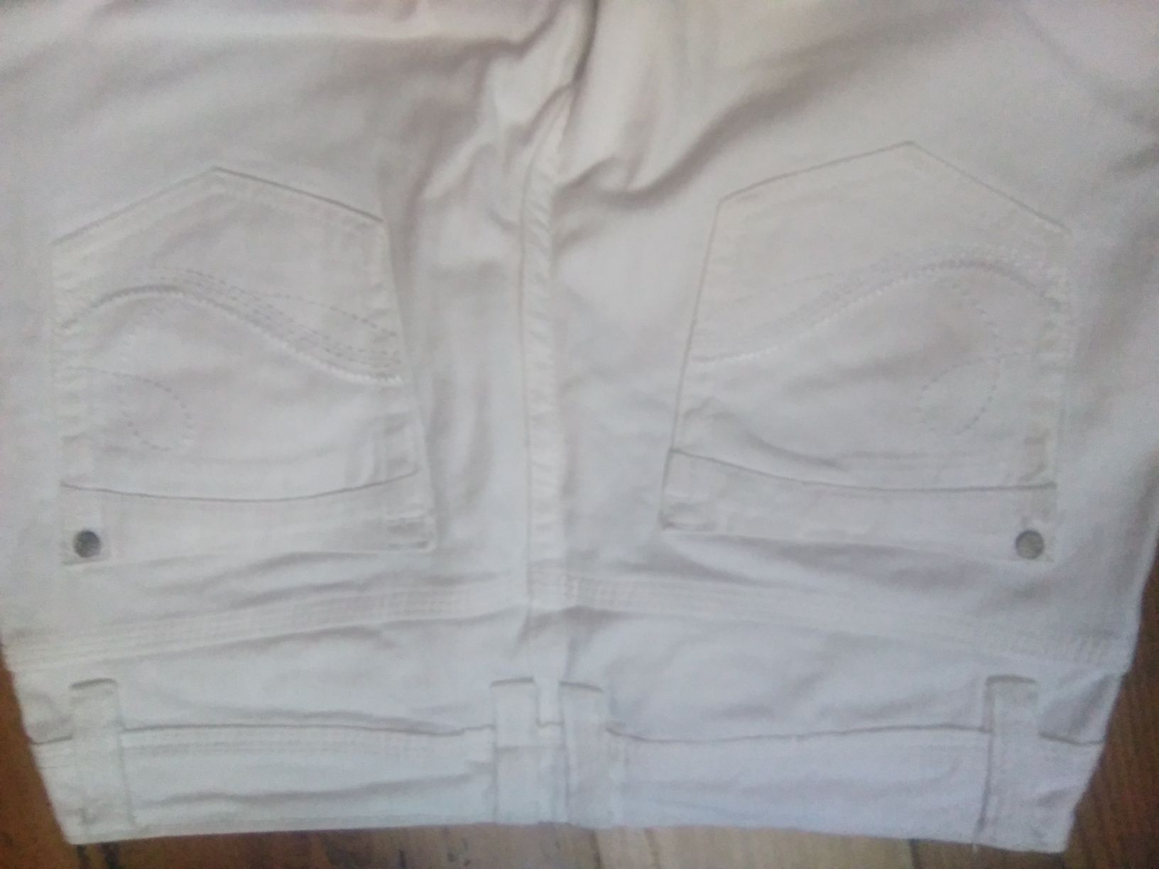 Spodnie damskie Bootcut białe