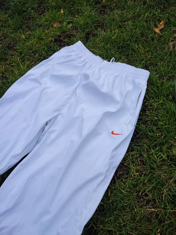 Штаны Nike белые с манжетами