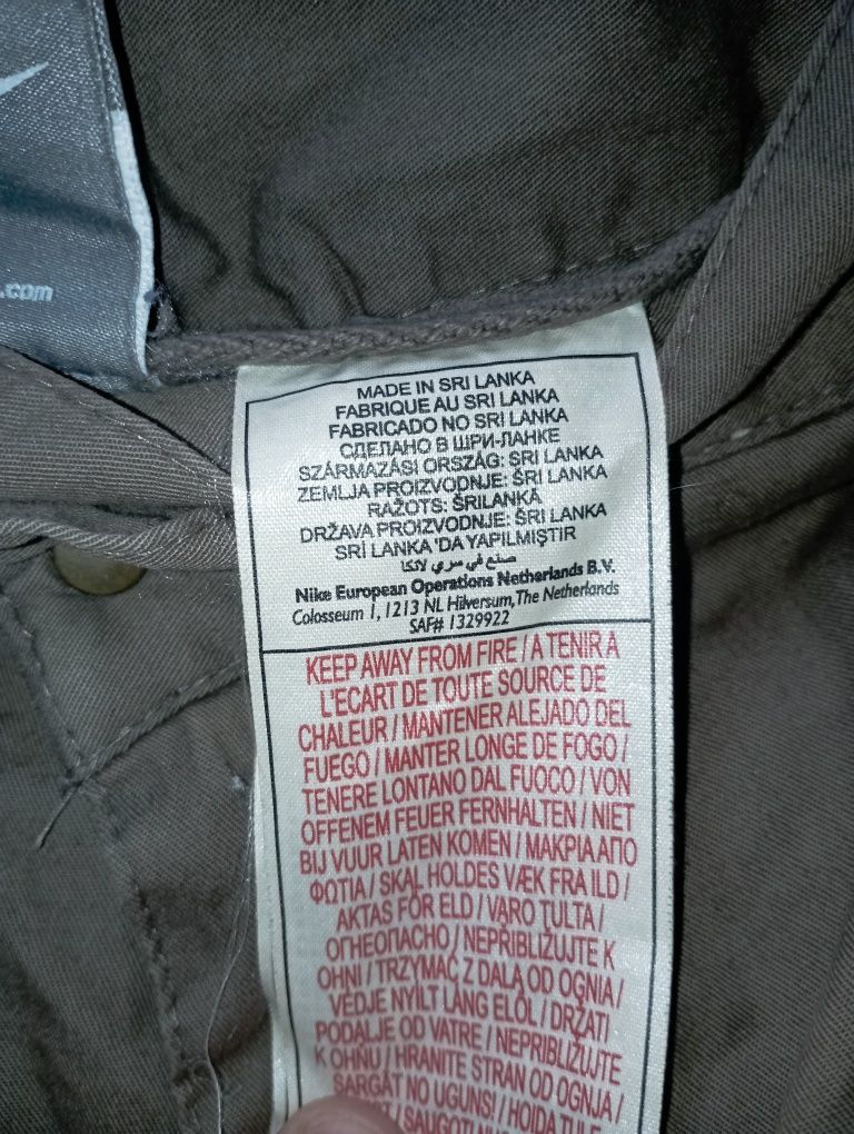 Calções Nike tamanho L