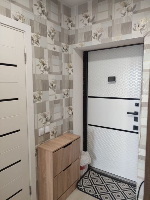 Однокімнатна квартира в Гостомелі з ремонтом біля озера!