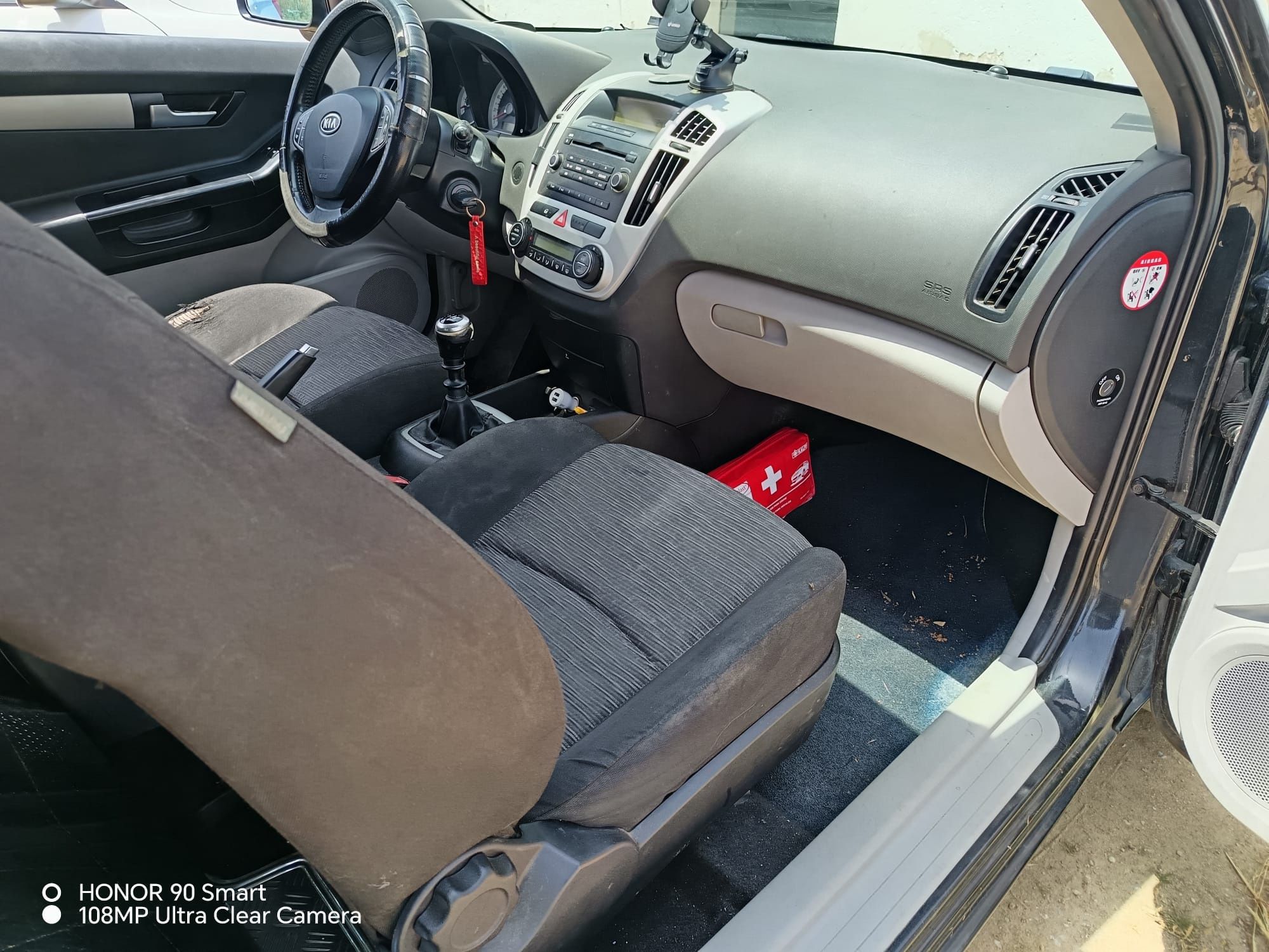 Kia ceed coupe 2008