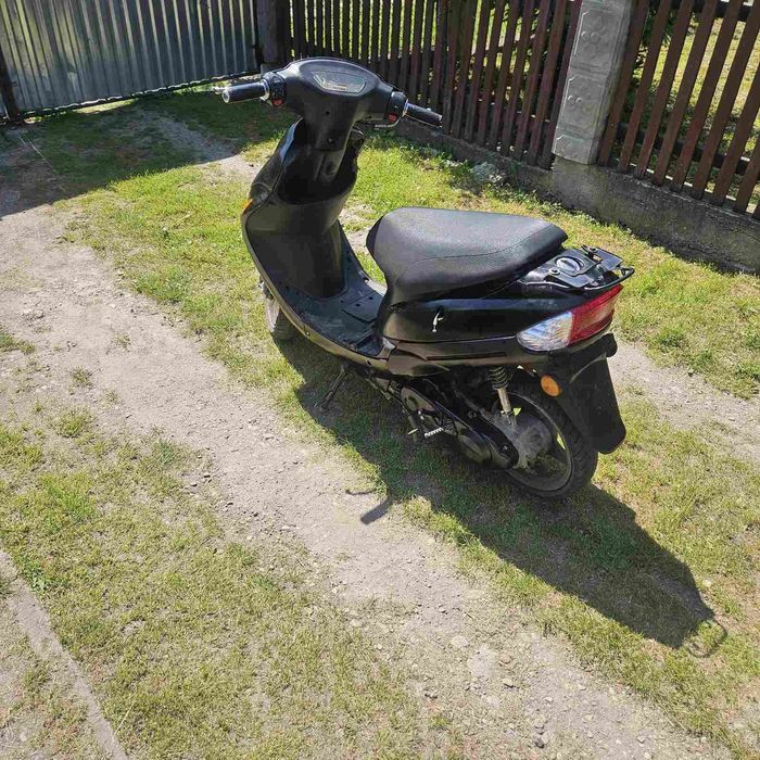 продам скутер, торг