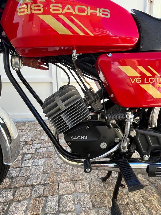 Mota sis sachs v6 Lotus toda restaurada pouco usada.