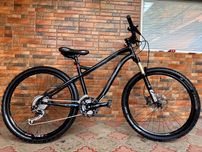 SPECIALIZED 26"M" Shimano DEORE XT, SRAM, Rock Shox Germany IDEAL