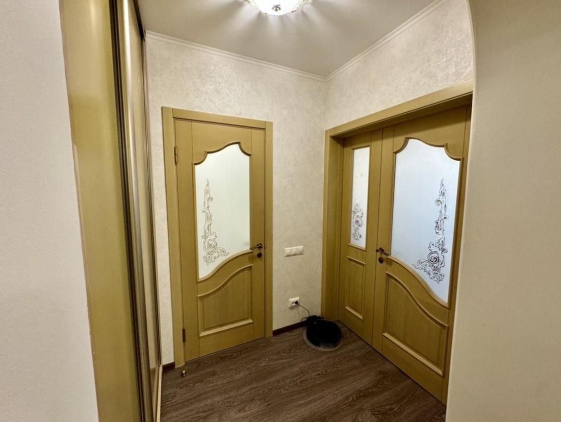 Продам 2 к кв Днепр Центр Поля