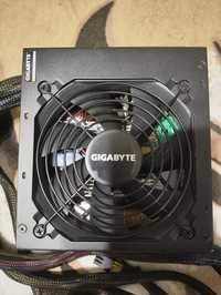 Блок питания Gigabyte P650B 650W