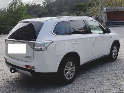 Mitsubishi Outlander 2.0 PHEV Intense Navi