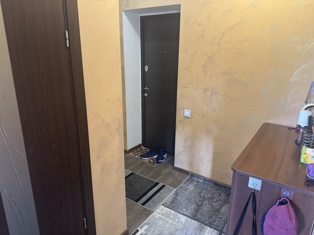 Продам чудову 1к.кв.42 м.кв.ЖК ЯГОДА.З ремонтом,технікою/меблями.