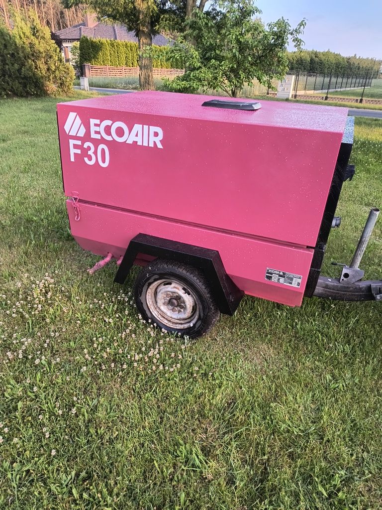 Sprzedam kompresor spalinowy sprężarkę EcoAir f30 Deutz