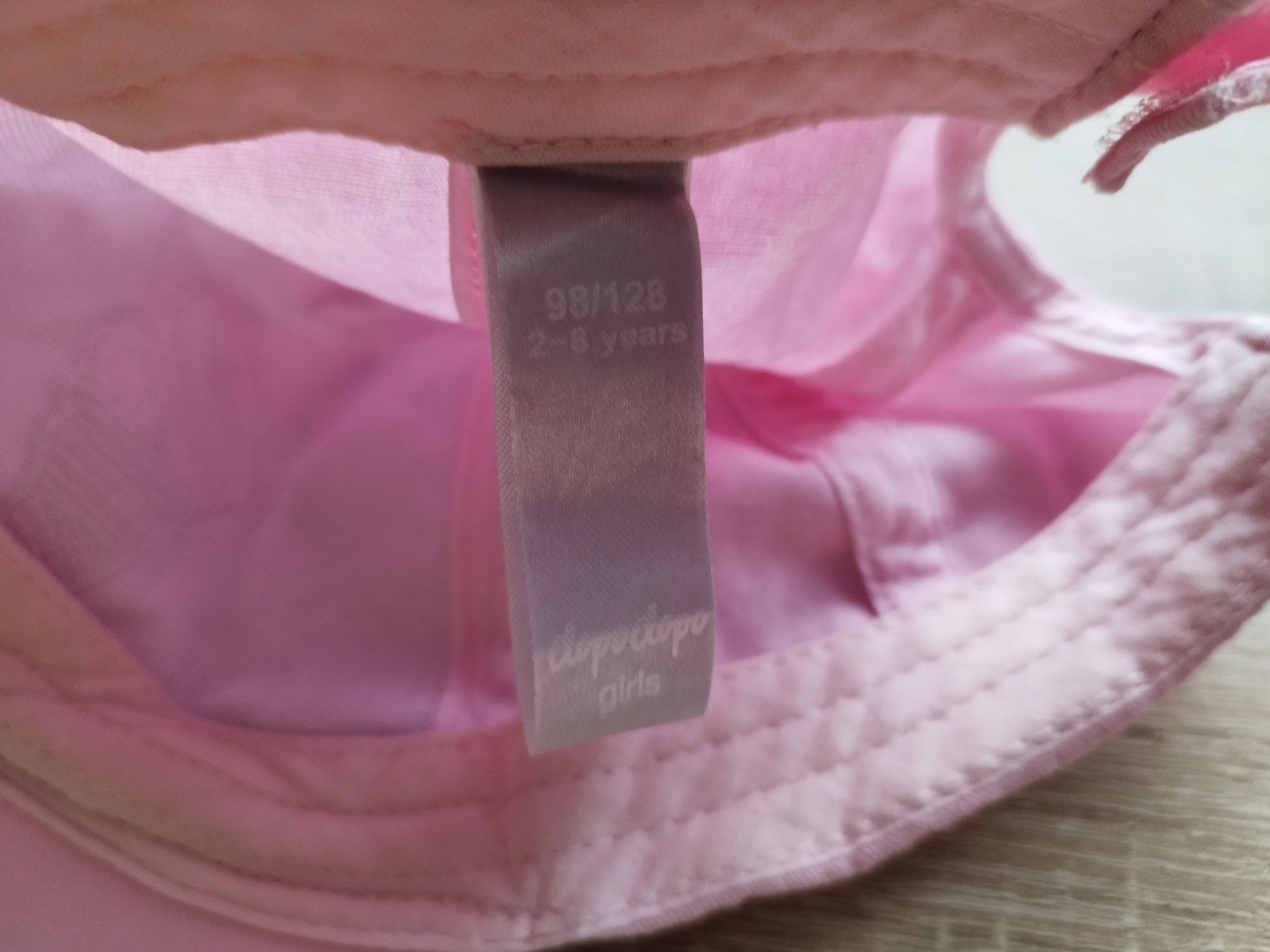 Czapka z cekinowym lodem 98-128
