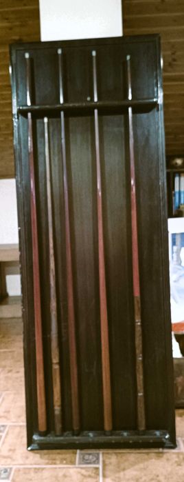 TAQUEIRA de Parede Clássica de Snooker / Bilhar para 8 Tacos