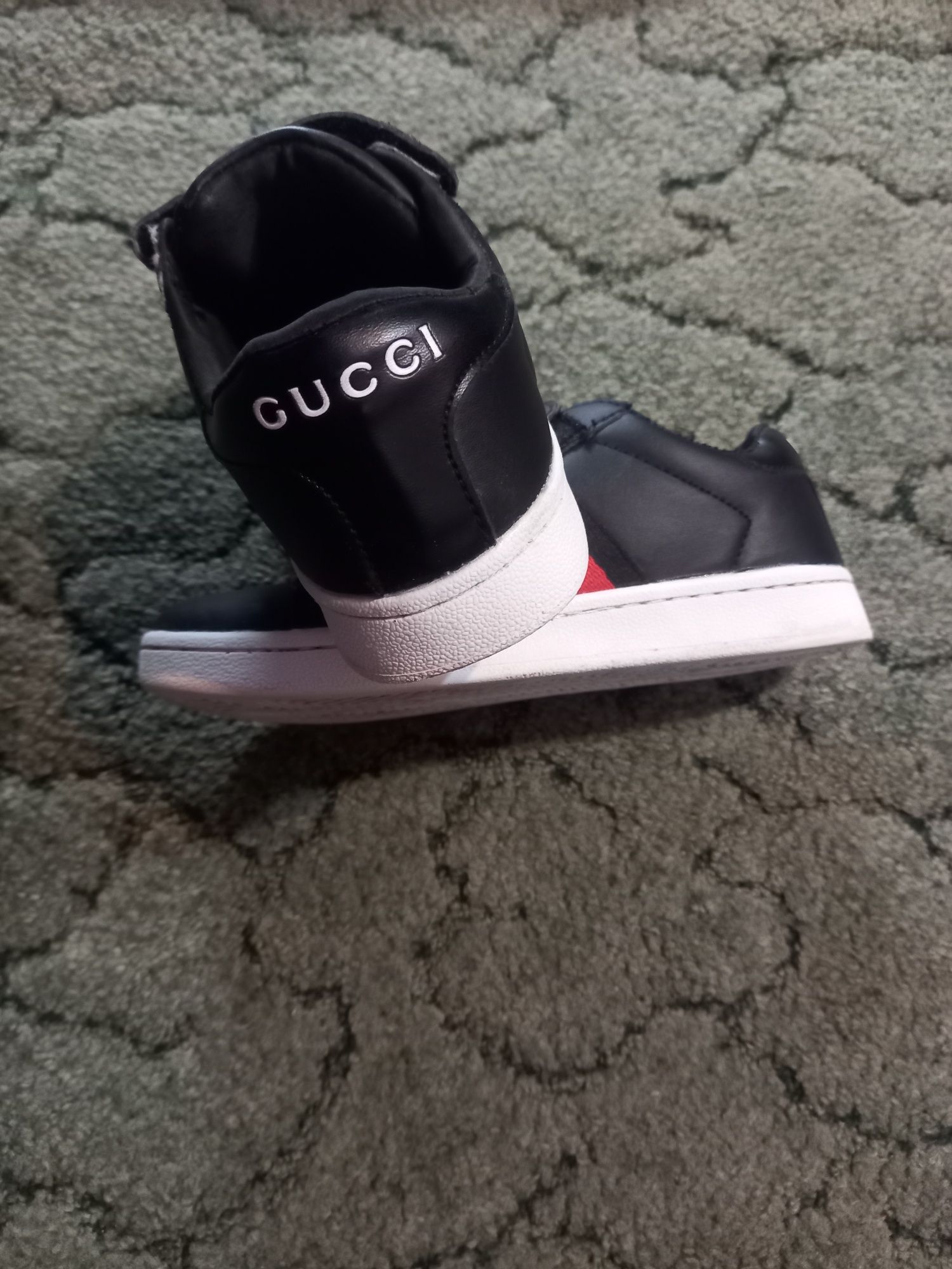 Детские кроссовки Gucci 34p