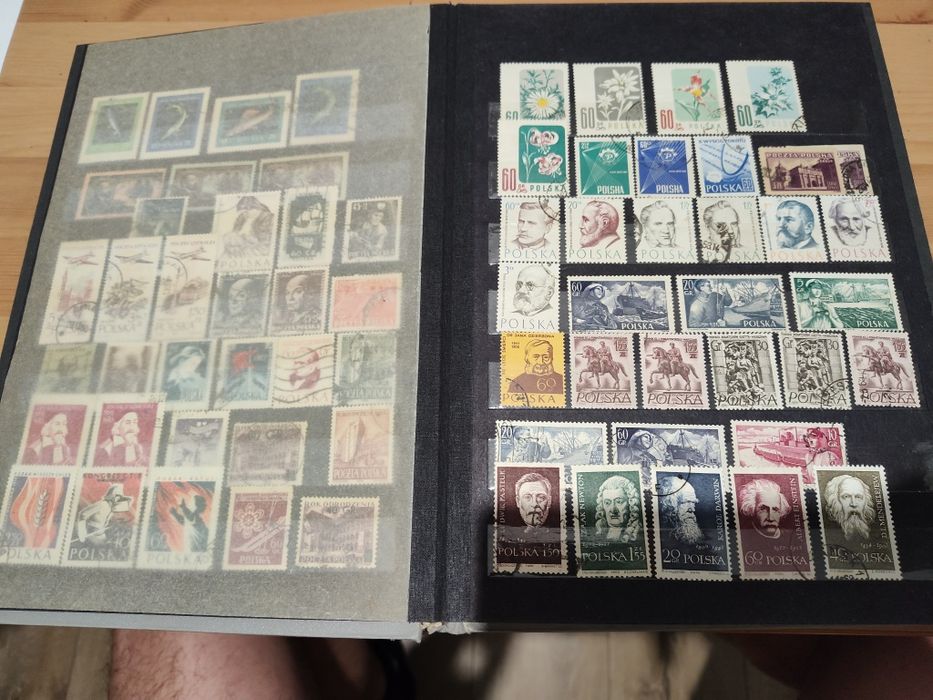 Stare polskie znaczki pocztowe z klaserem