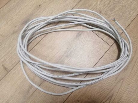 Продам новый кабель витая пара 7,8м