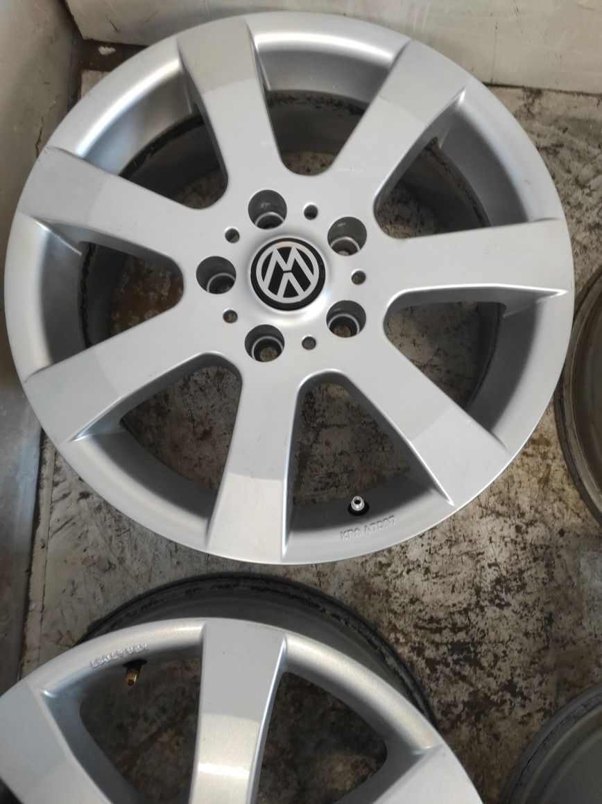 440 Felgi aluminiowe VOLKSWAGEN VW R 15 5x112