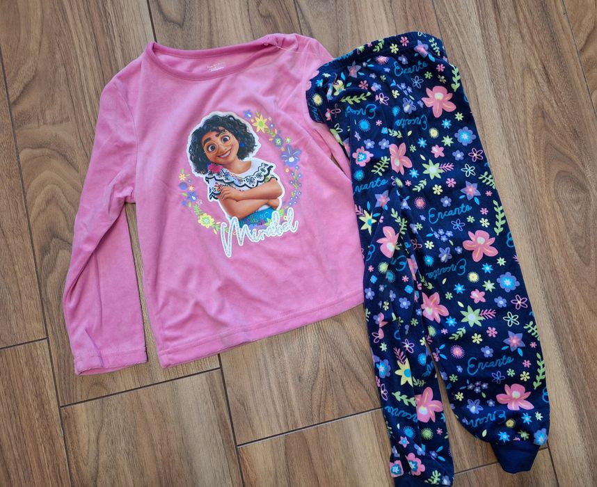Ciepła pizama dziewczęca rozm 104 Disney Encanto Primark