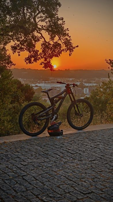 Ktm tribute rs tech downhill/freeride