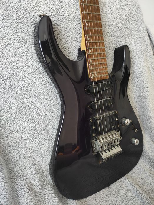 Gitara elektryczna vester