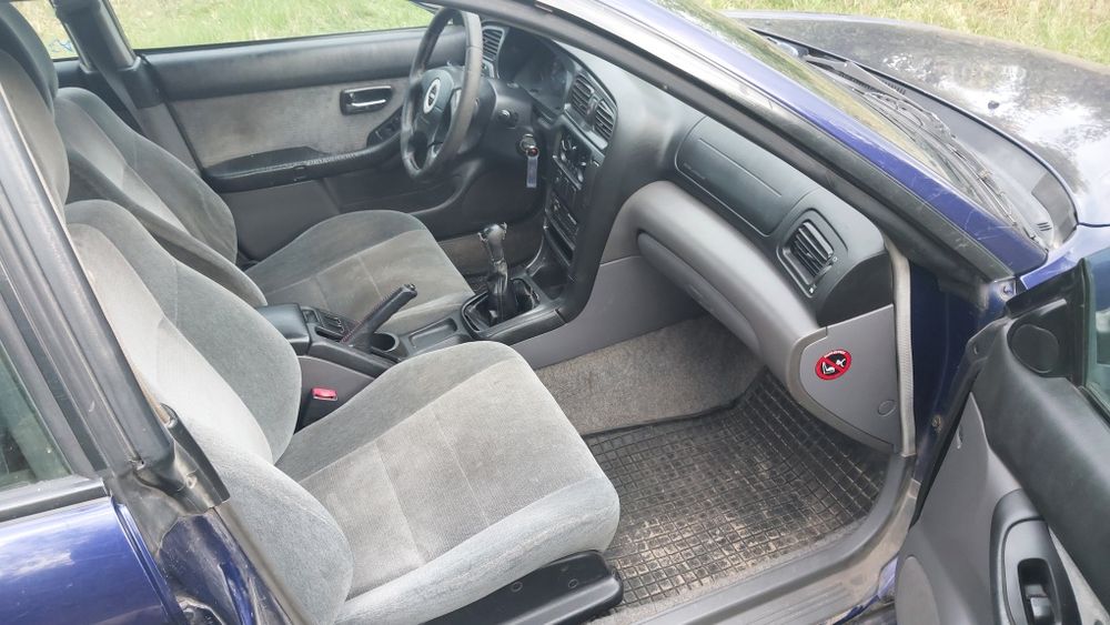 Sprzedam Subaru legacy 2.0 125km+lpg naped 4x4