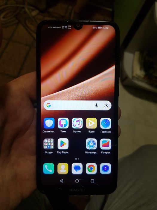 Продам телефон Huawei Y6 2019 3/32