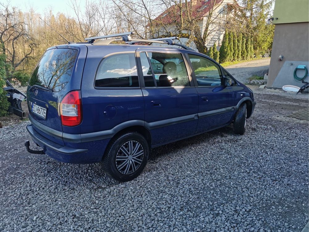 Sprzedam Opel Zafira A 2.0