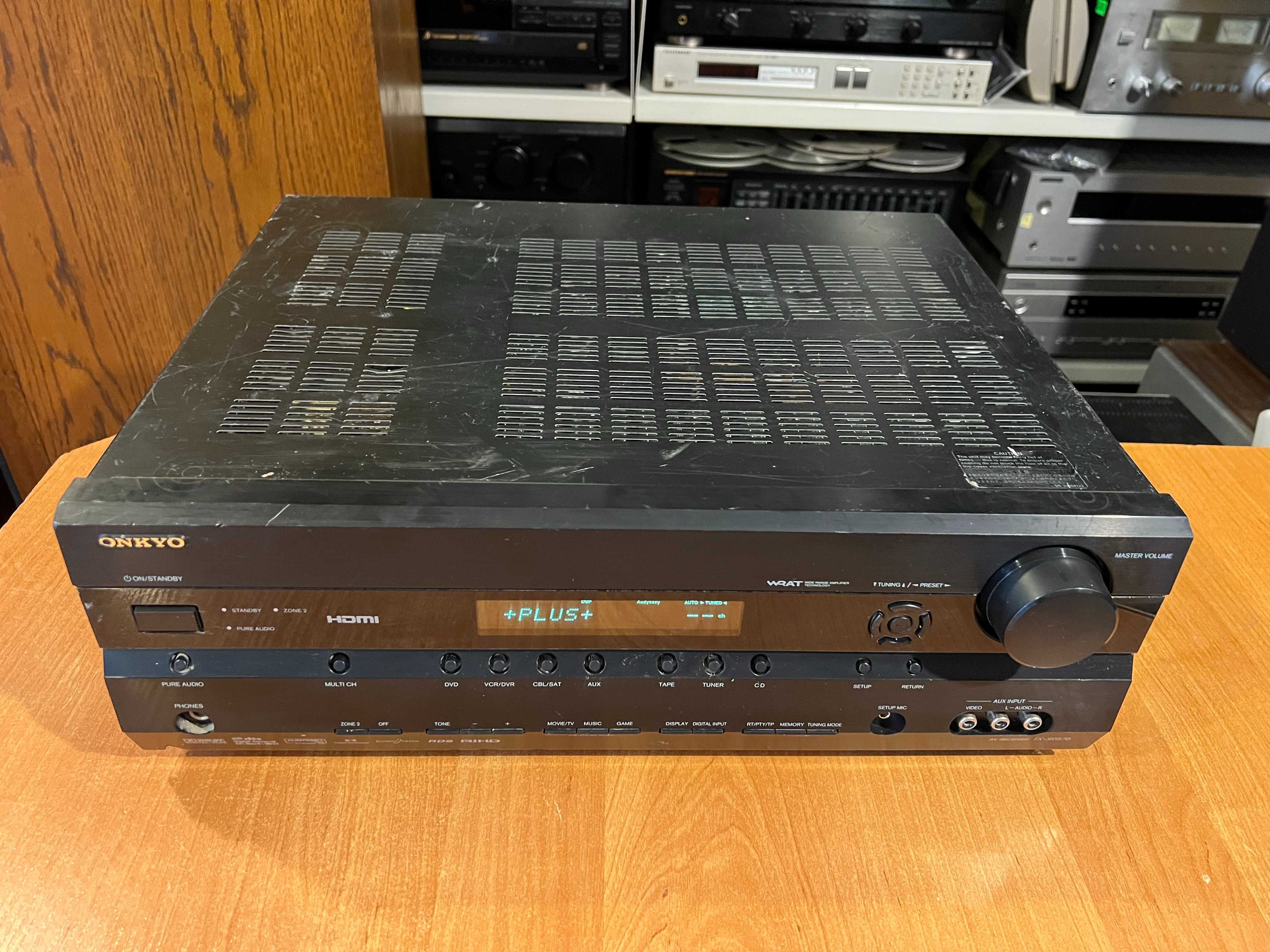 Amplituner Onkyo TX-SR576 Audio Room
