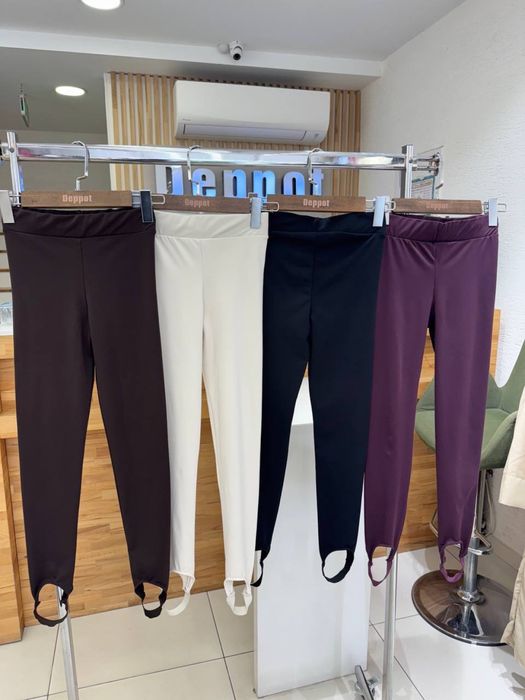 Молочні еластичні лосини зі штрипками, Туреччина, розмір 40/L