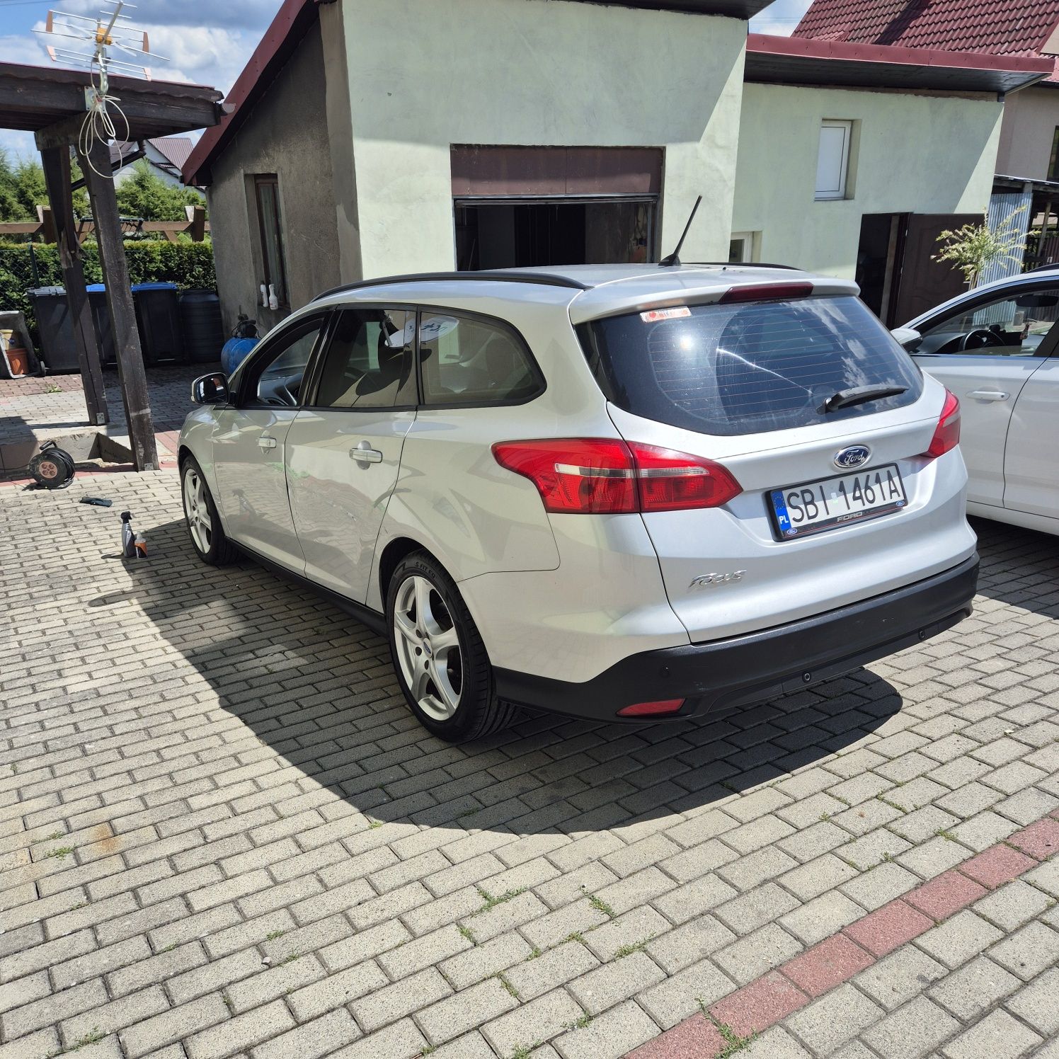 Ford Focus mk3 polift