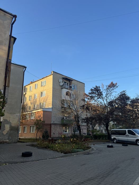 Продаж квартири під комерцію