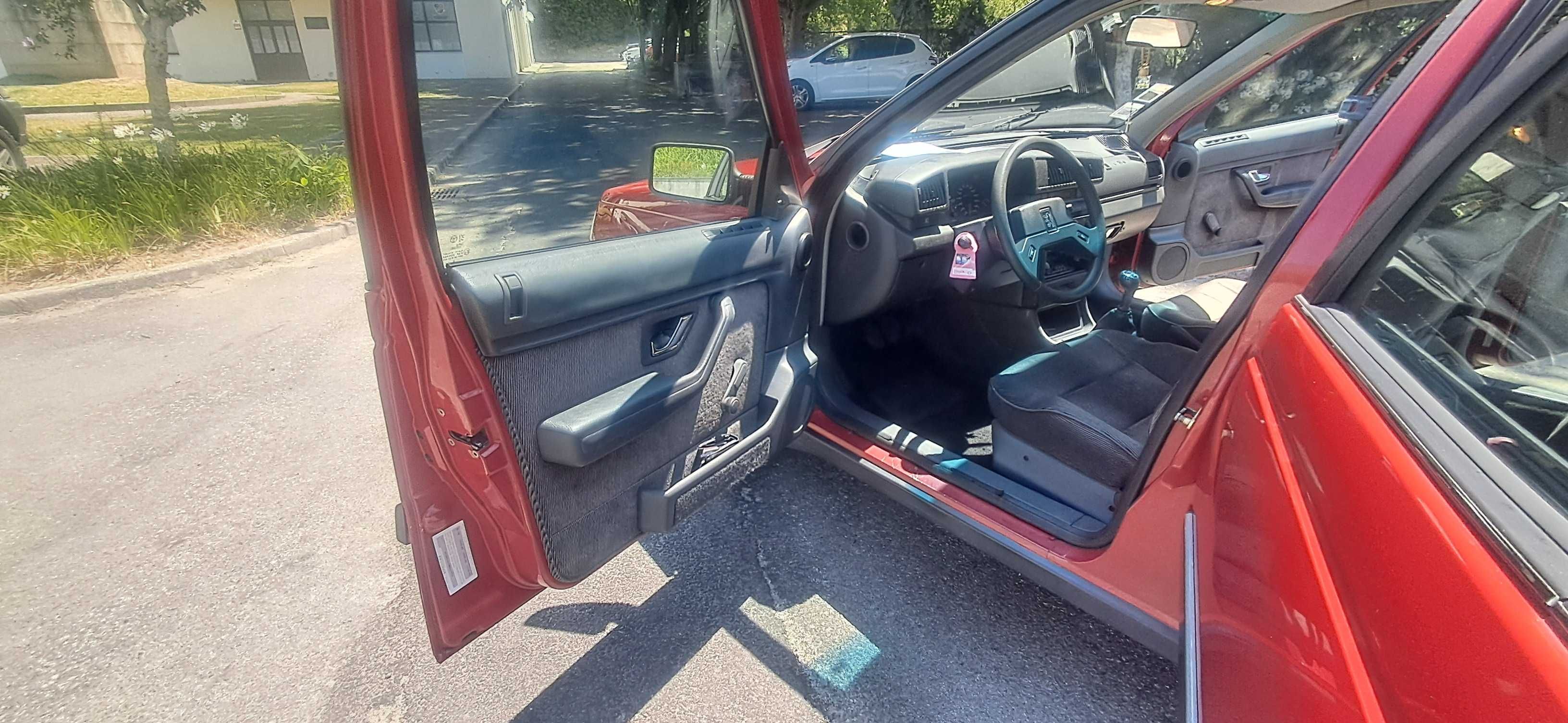 Peugeot 405 1.9I