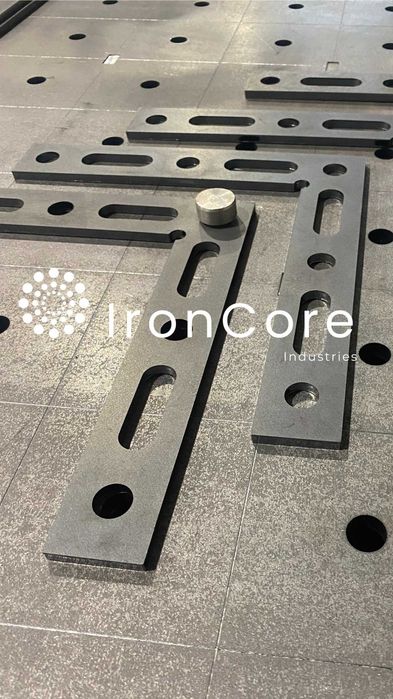 AKCESORIA do stołu (kątowniki, stopery, wieże, wydłużki, krążki)