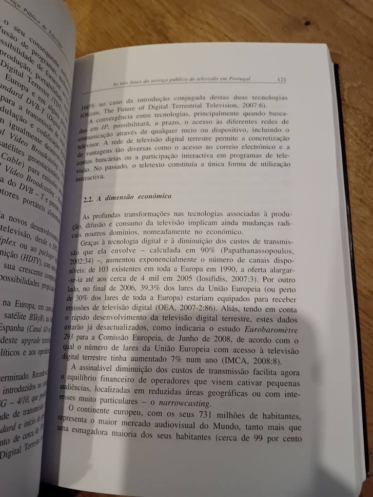 A RTP e o serviço público de televisão - Alberto Arons de Carvalho