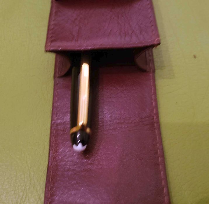 Montblanc oryginalny długopis z zatyczką