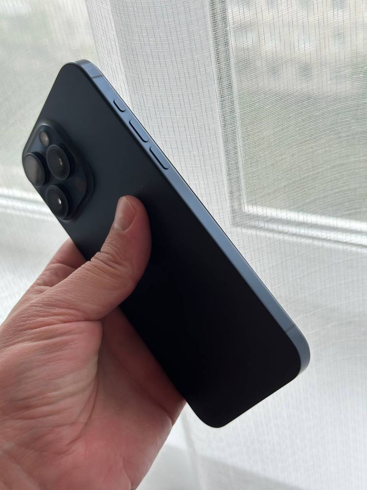 Продам IPhone 15 PRO  Max 256 Neverlock