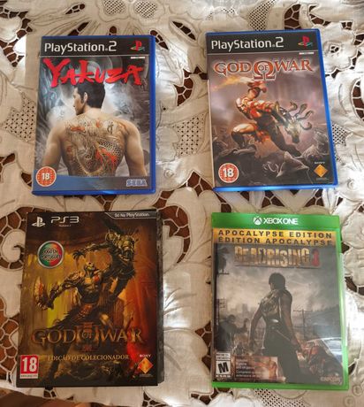 PAck 4 jogos  - Yakuza  God of War Collectors Edition Xbox PlayStation