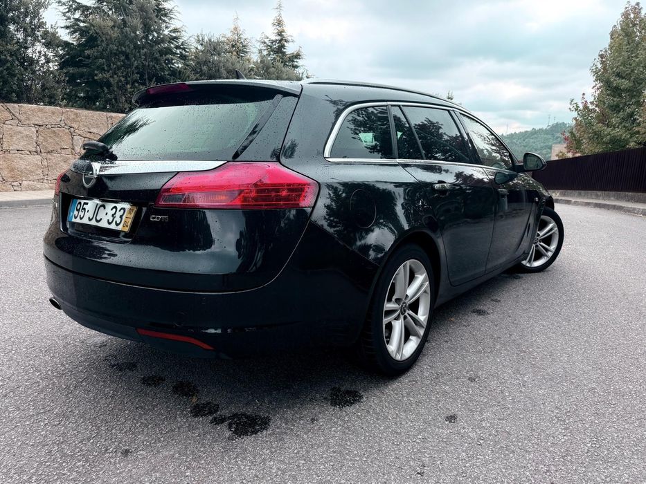 Opel Insignia Sports Tourer 2.0 Cosmo Excelente Estado