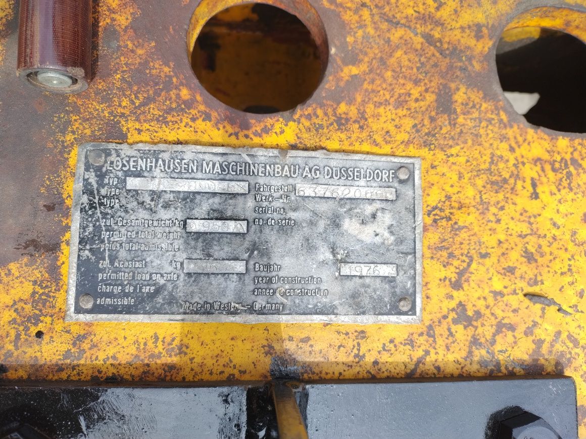 Zagęszczarka rewersyjny waga 550 kg