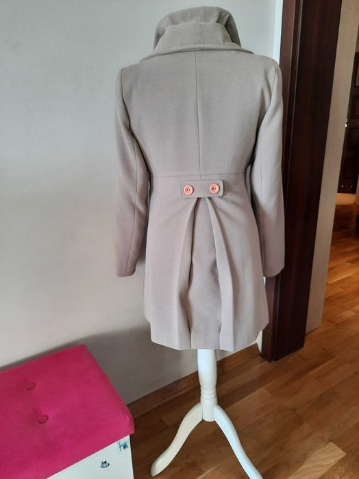 Elegancki płaszcz ciążowy r.M 40/42 beżowy