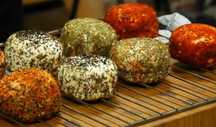 Sery wedzone w przyprawach