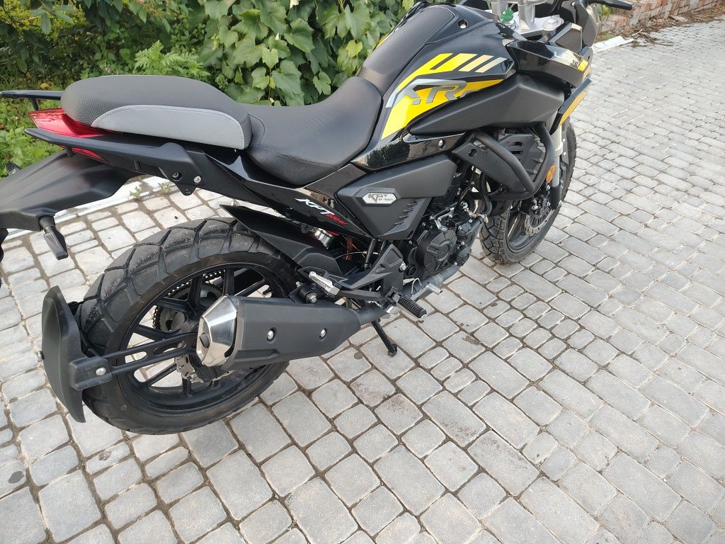 Мотоцикл lifan kpt 200.