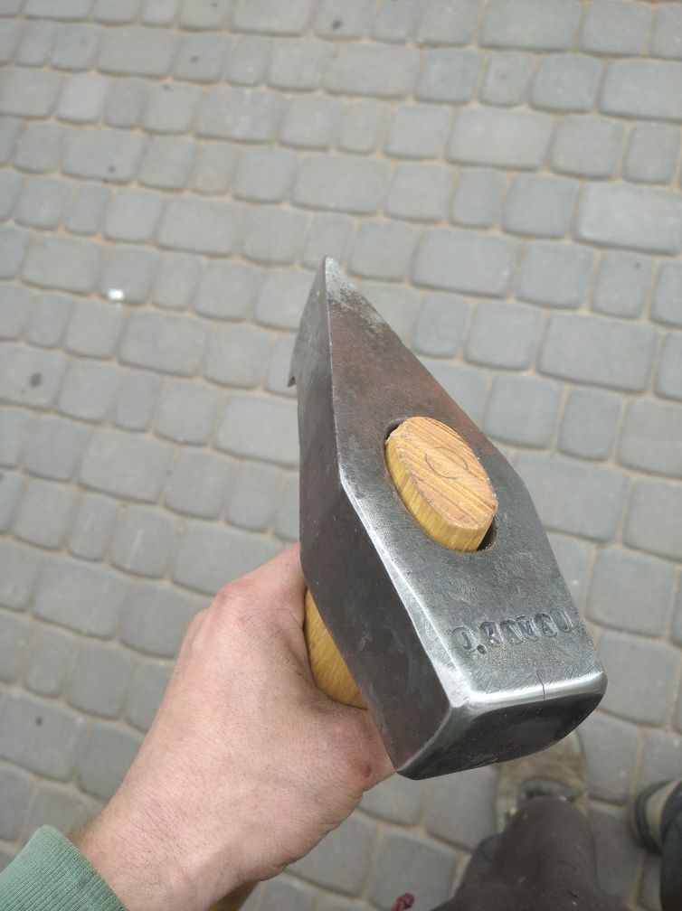 Kuty Siekiero-młot Hello Werk 3kg / 80cm akacja