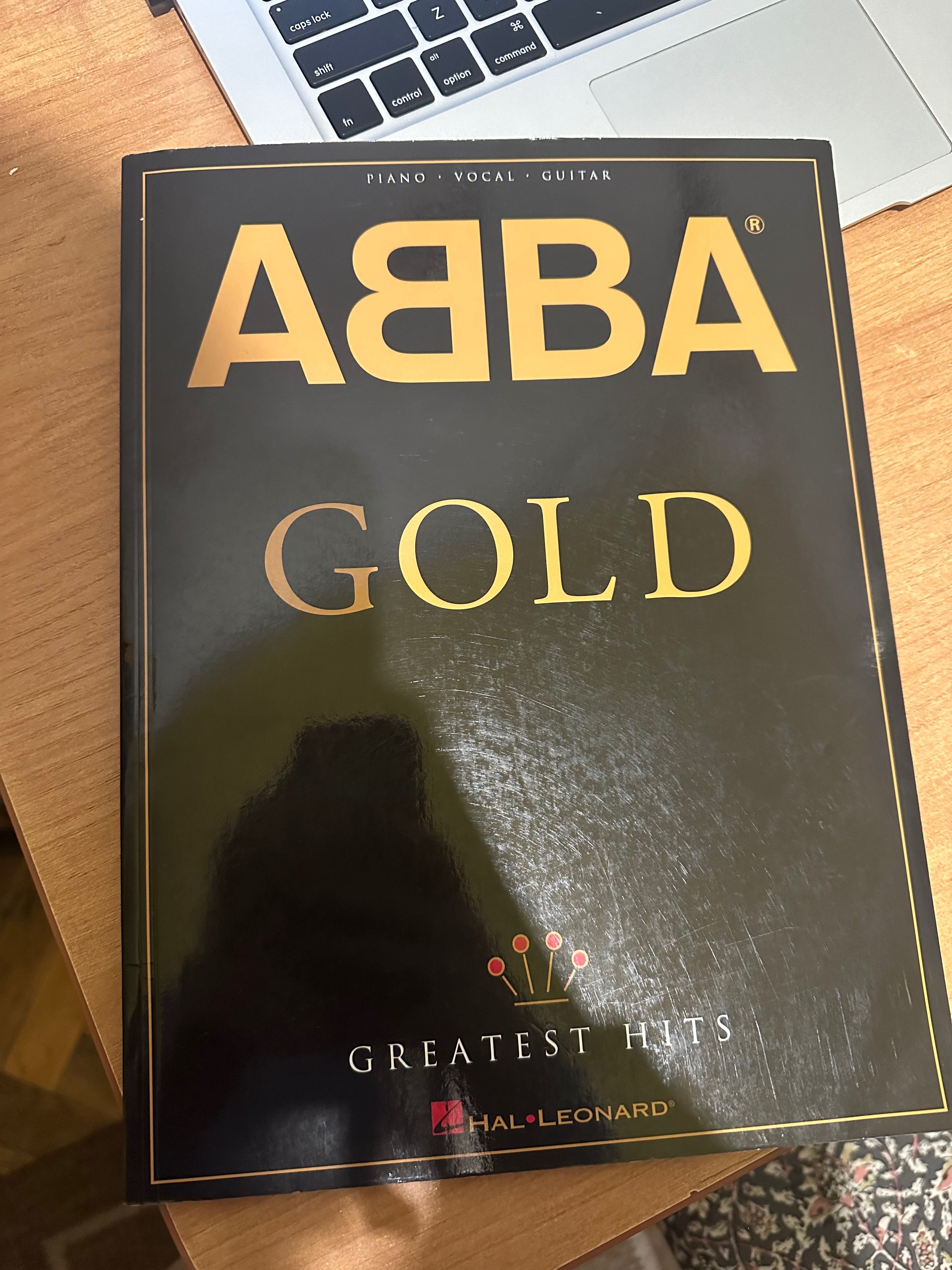 Нотні книги для гітари ABBA gold та The BEATLES for acoustic guitar