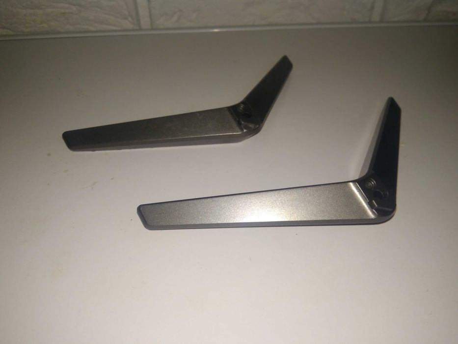 Ніжки,підставки для телевізора Haier LE24K6000S 24"